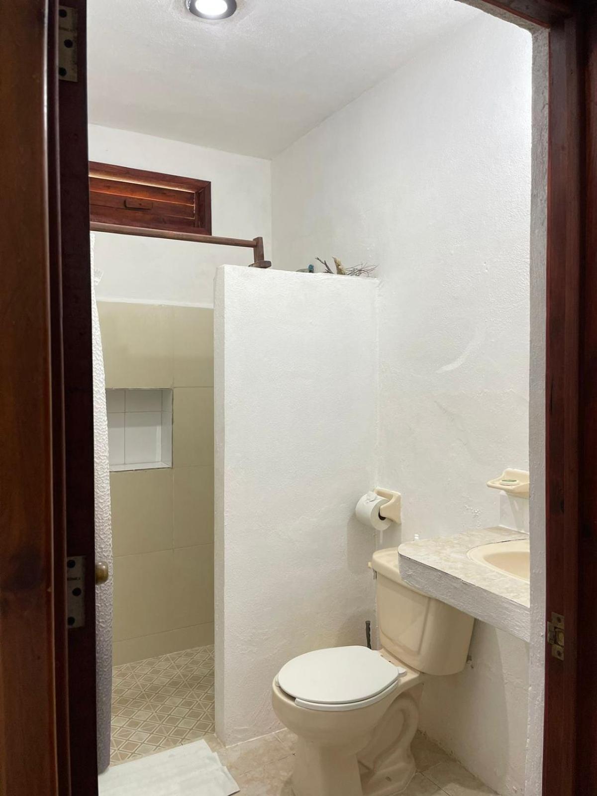 Casa Victor Avila ホルボックス島 エクステリア 写真