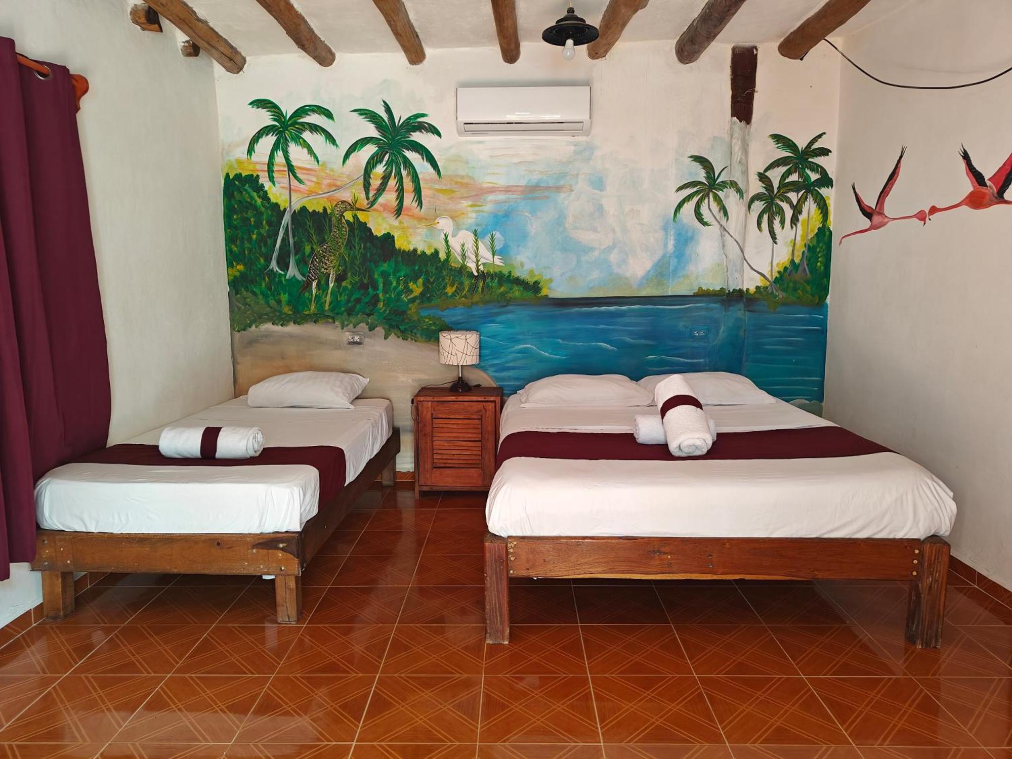 Casa Victor Avila ホルボックス島 エクステリア 写真